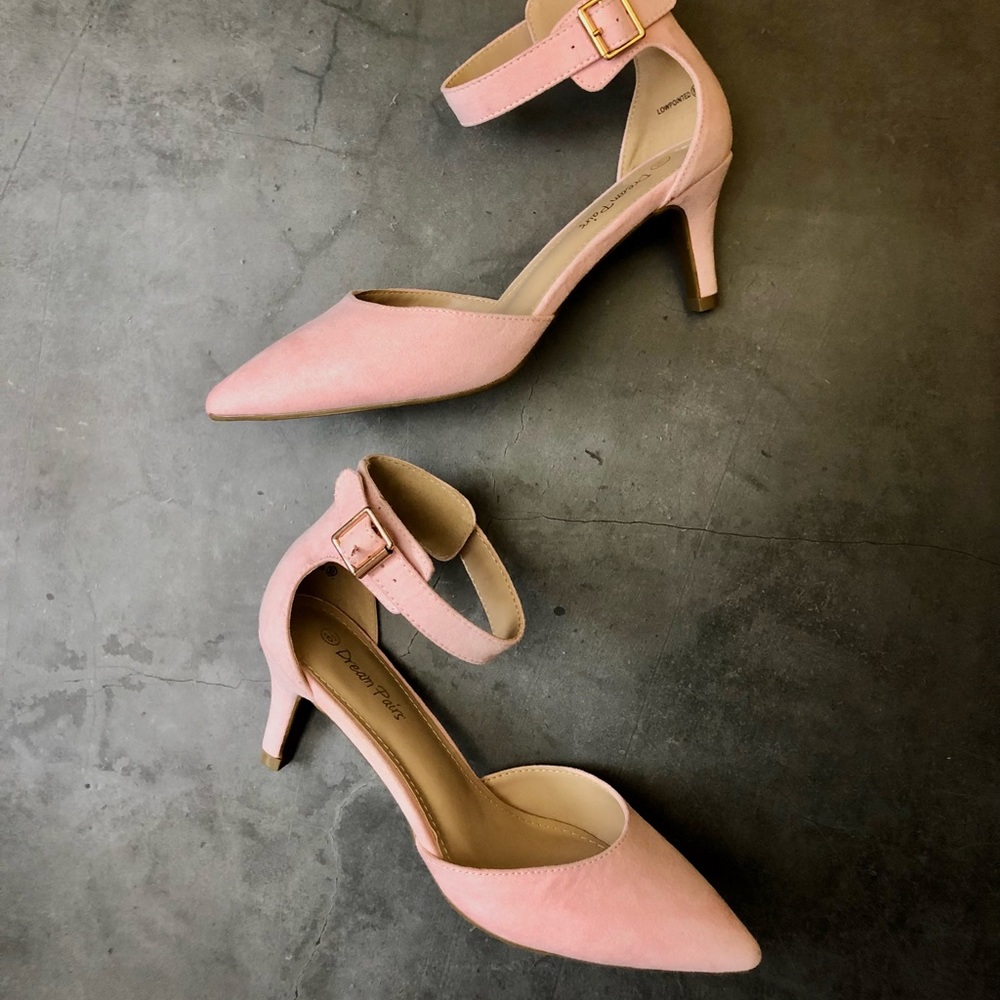 Dream Pairs Women’s Pointed Dress Pumps in Pink Suede